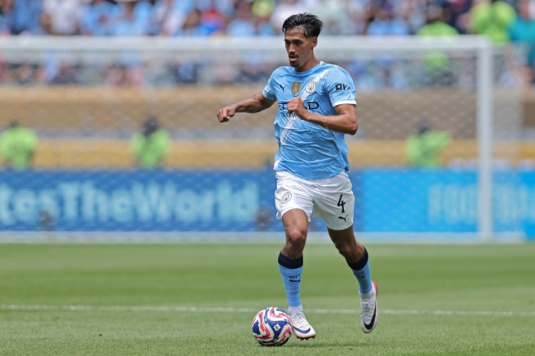 赖因德斯谈不敌维拉：我们的侵略性不足，不能只依赖哈兰德进球